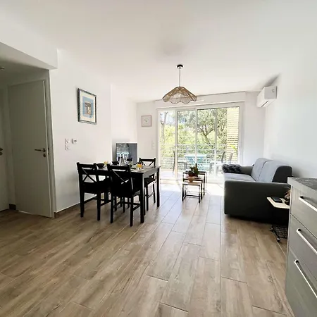 Confort Et Calme A : T2 Climatise Avec Wi-fi, Balcon Et Double Garage, Proche Centre-ville - Fr-1-226b-186 Apartmán